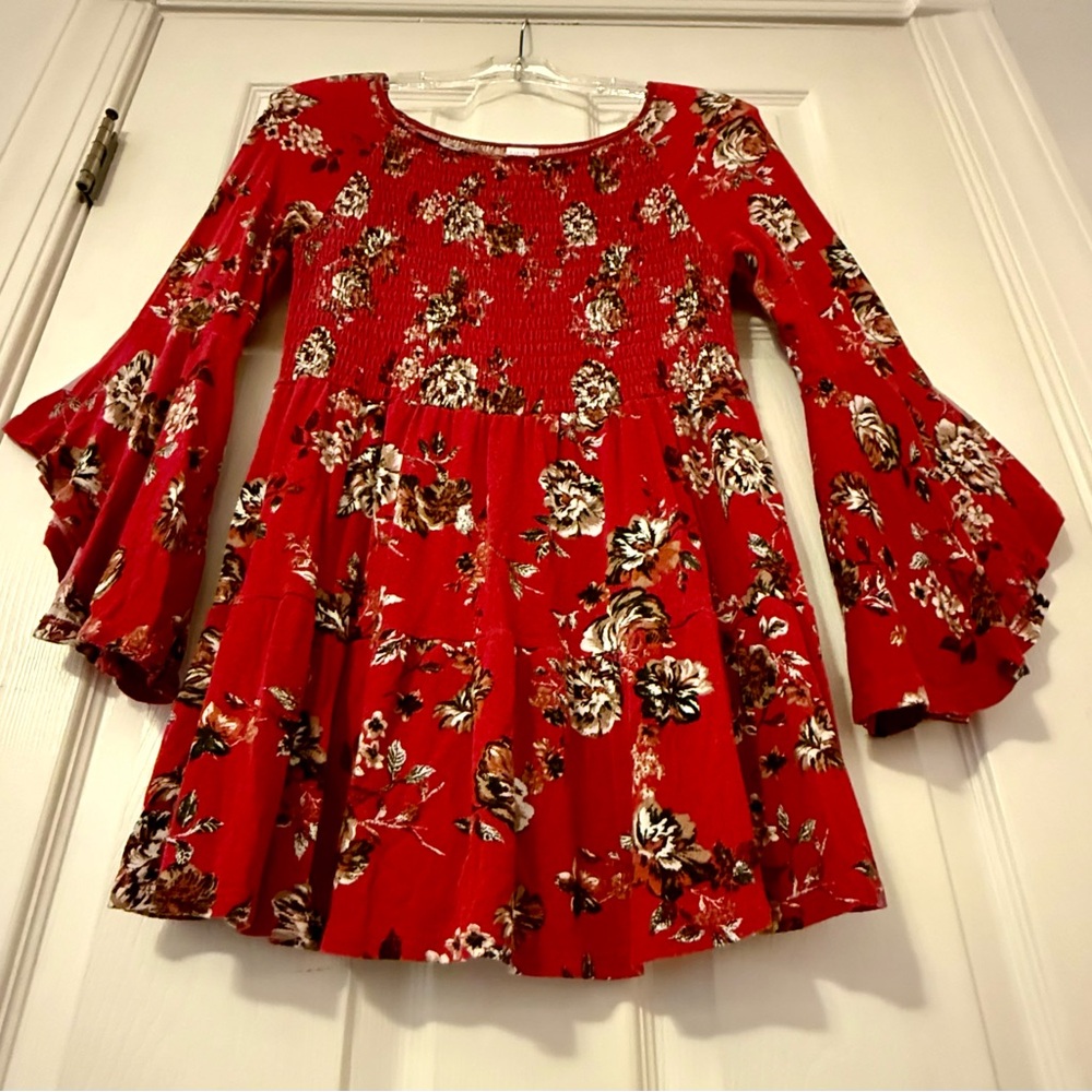 Time and Tru Red Floral Bell Sleeve Blouse - Picture 2 of 7